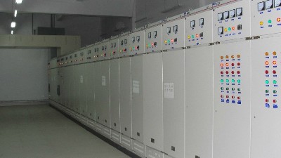 選購一個(gè)低壓開關(guān)柜,原來門道還不少【千亞電氣】