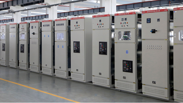 低壓配電箱市場價(jià)格不一,便宜的你敢用嗎【千亞電氣】